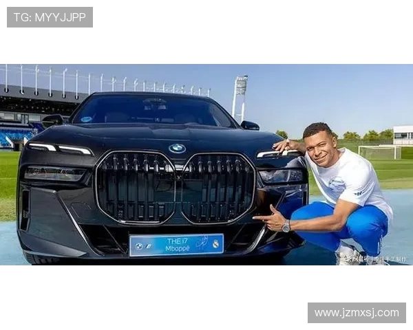 姆巴佩在阿尔科孔市驾校努力考取驾照告别司机代驾生活